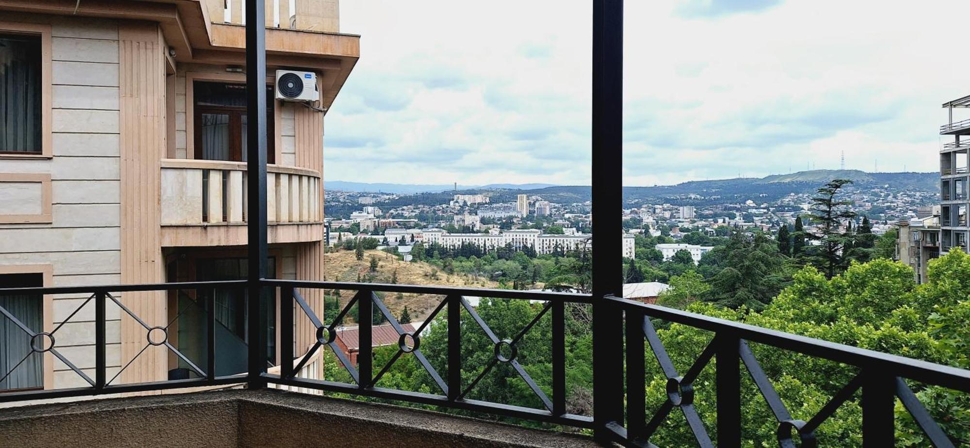 Iliani Hotel Tbilisi Exterior photo